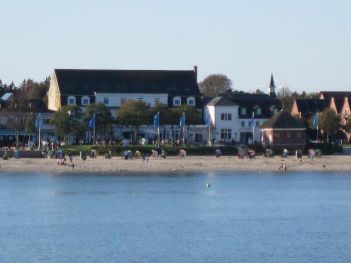 Kurhaus Hotel Wyk auf Foehr Exterior photo